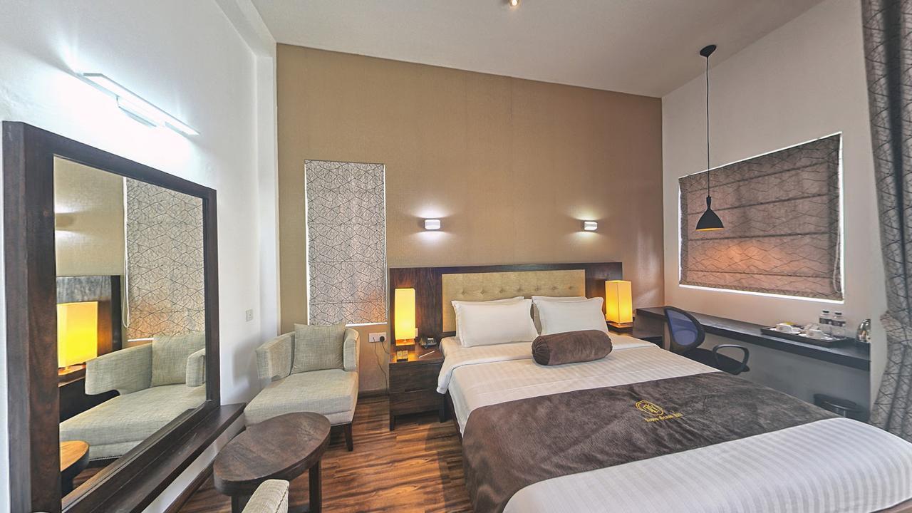מלון נוארה אליה Ripon Grand Hill By Ehi מראה חיצוני תמונה