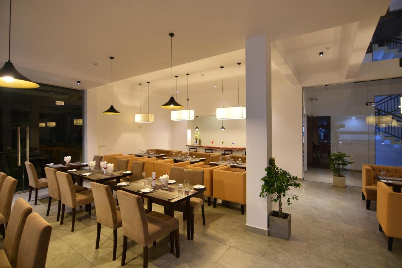 מלון נוארה אליה Ripon Grand Hill By Ehi מראה חיצוני תמונה